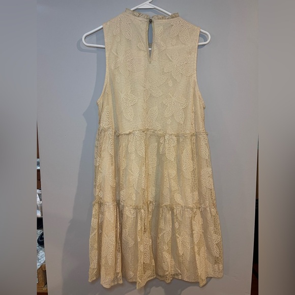Cream Lace Dress *Never worn - Picture 2 of 2